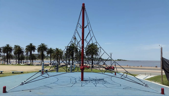 Playground Commercial Outdoor Rope Climbing Net Dengan Desain Khusus