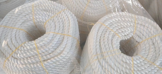 3 Untaian Tali Nylon Twisted White Color Soft Rope Untuk Penggunaan Marinir