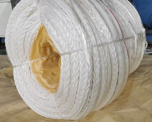 UHMWPE 12 Strand Rope dengan penyerapan air yang tidak signifikan Low Creep dan Waterproof untuk penggunaan laut dan industri