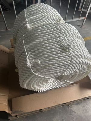 Tali Poliester 3 Untai Warna Putih 12mm untuk Derek Jangkar Manual