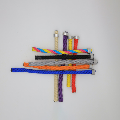 Lapangan bermain 16mm kombinasi tali untuk perbaikan dan pembuatan anak-anak memanjat jaring dalam berbagai warna