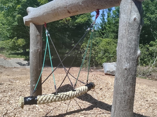 Kombinasi Swing Outdoor Rope Bridge 120mm Untuk Peralatan Taman Bermain