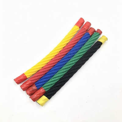 Tali Kombinasi Taman Bermain Merah Wear Resist 16mm Nylon Dengan Steel Core