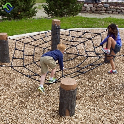 Segitiga Besar Playground Climbing Net Polyester Combination Rope Bersertifikat SGS